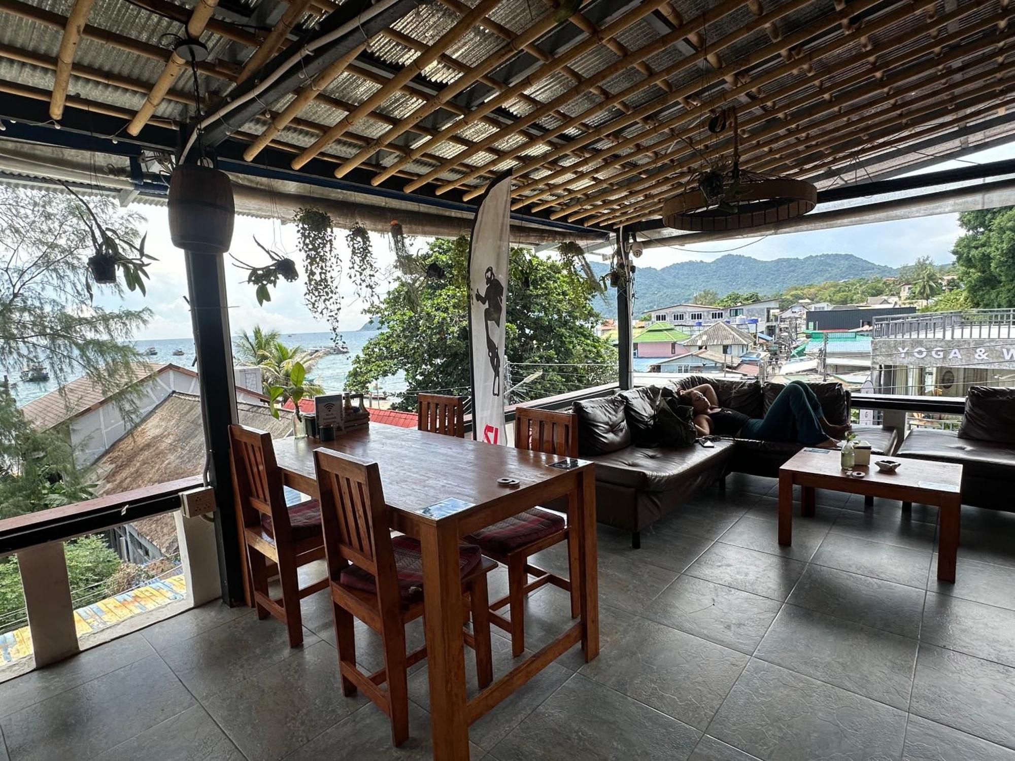 Echo Koh Tao Hostel & Diving Exterior photo